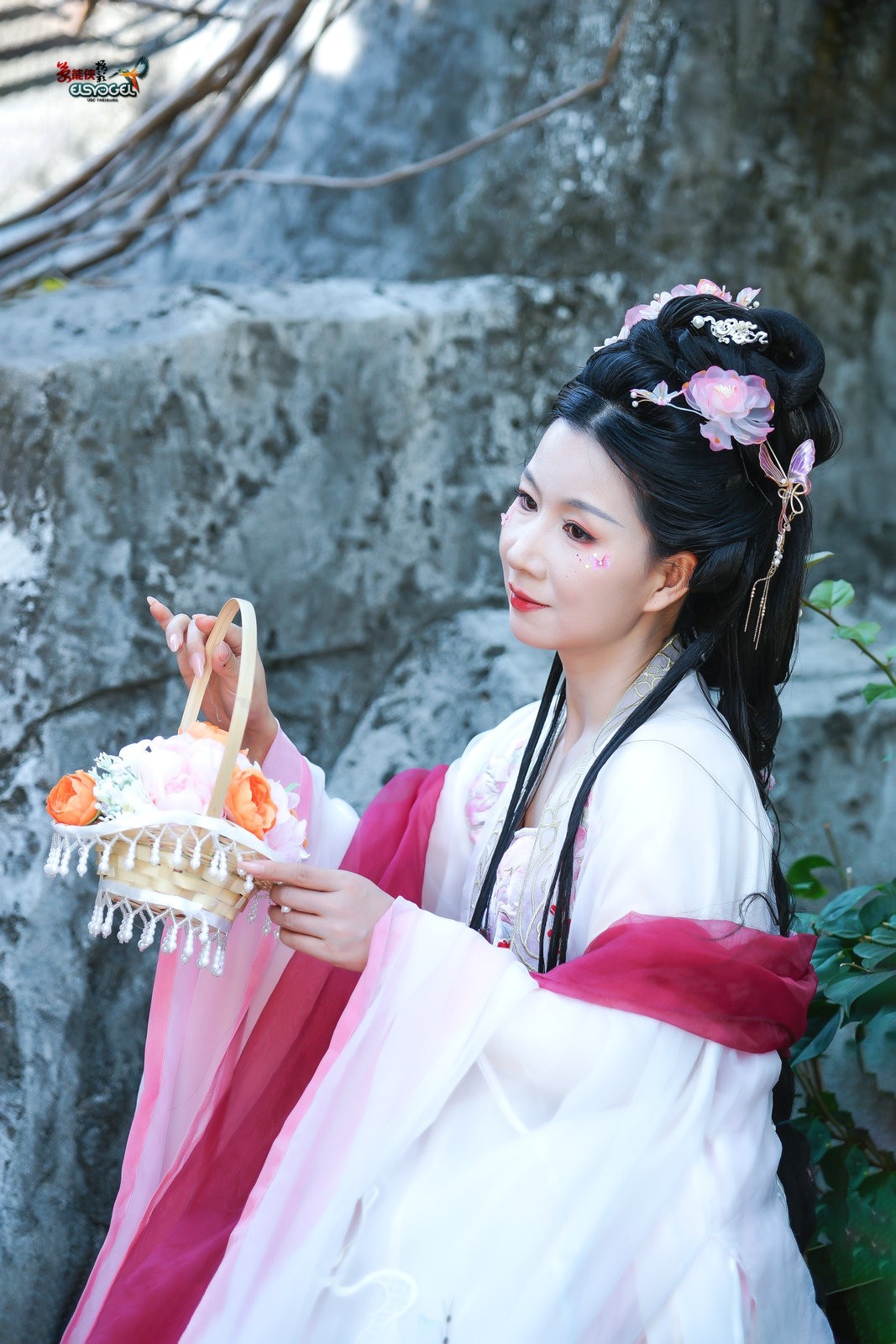 【神山仙女】--- 婉灵