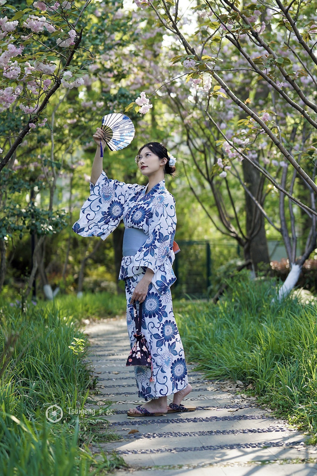 故乡的樱花开了之鹿鹿