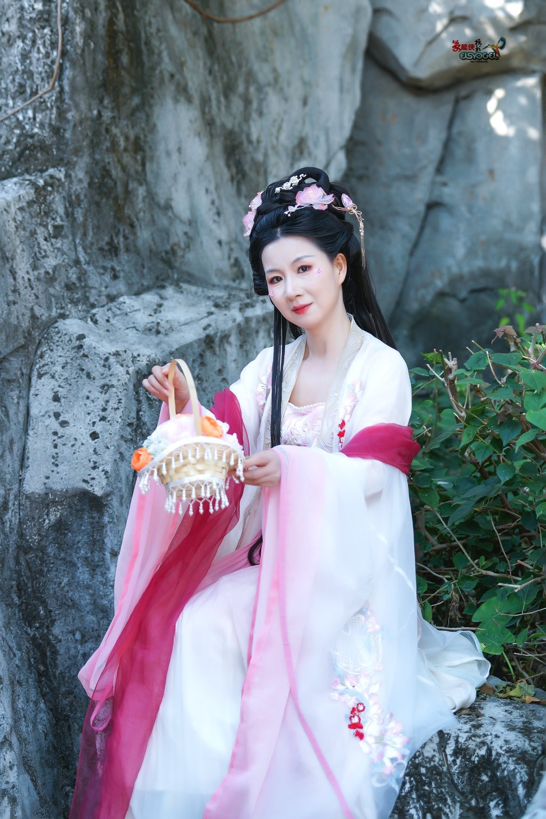 【神山仙女】--- 婉灵