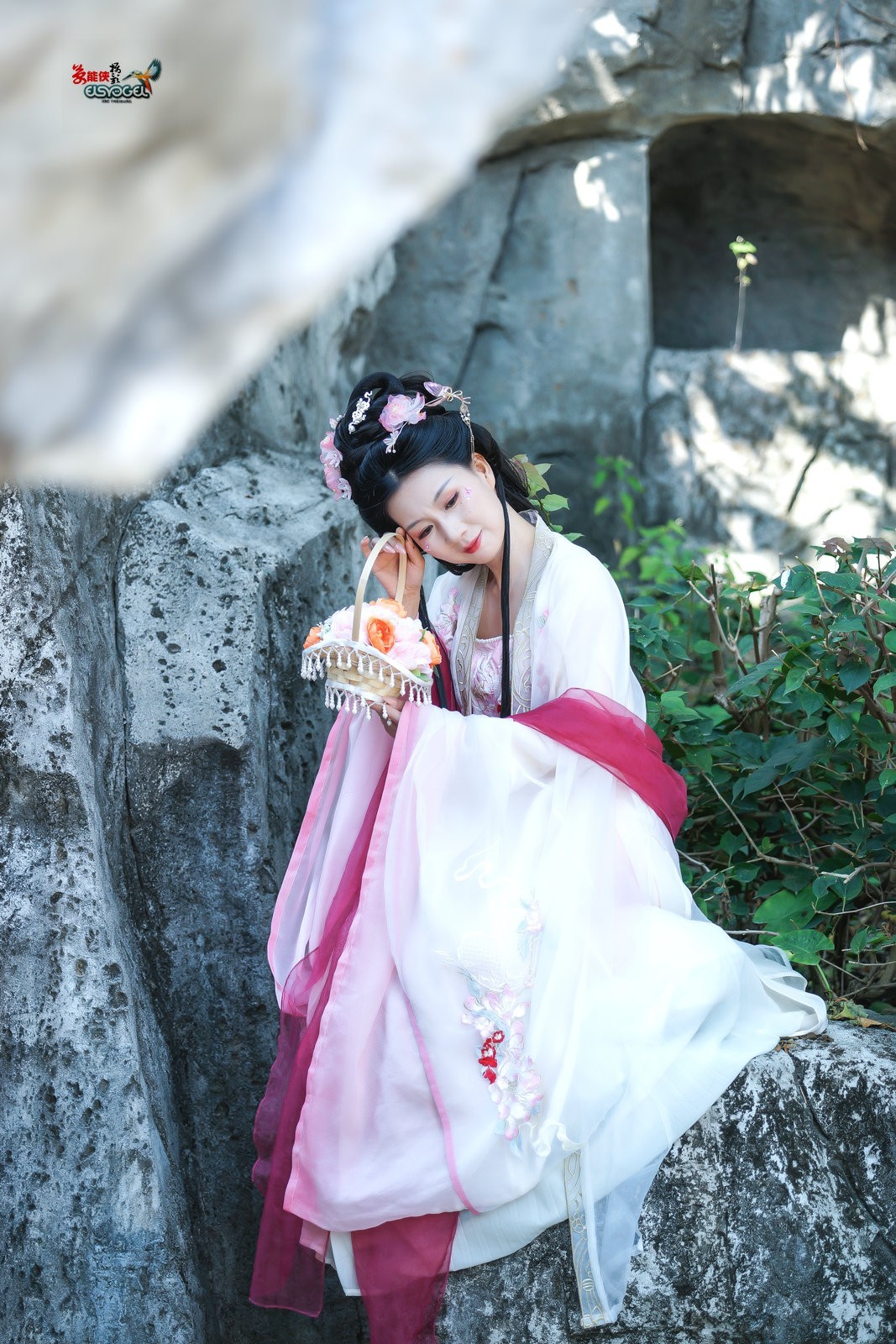 【神山仙女】--- 婉灵