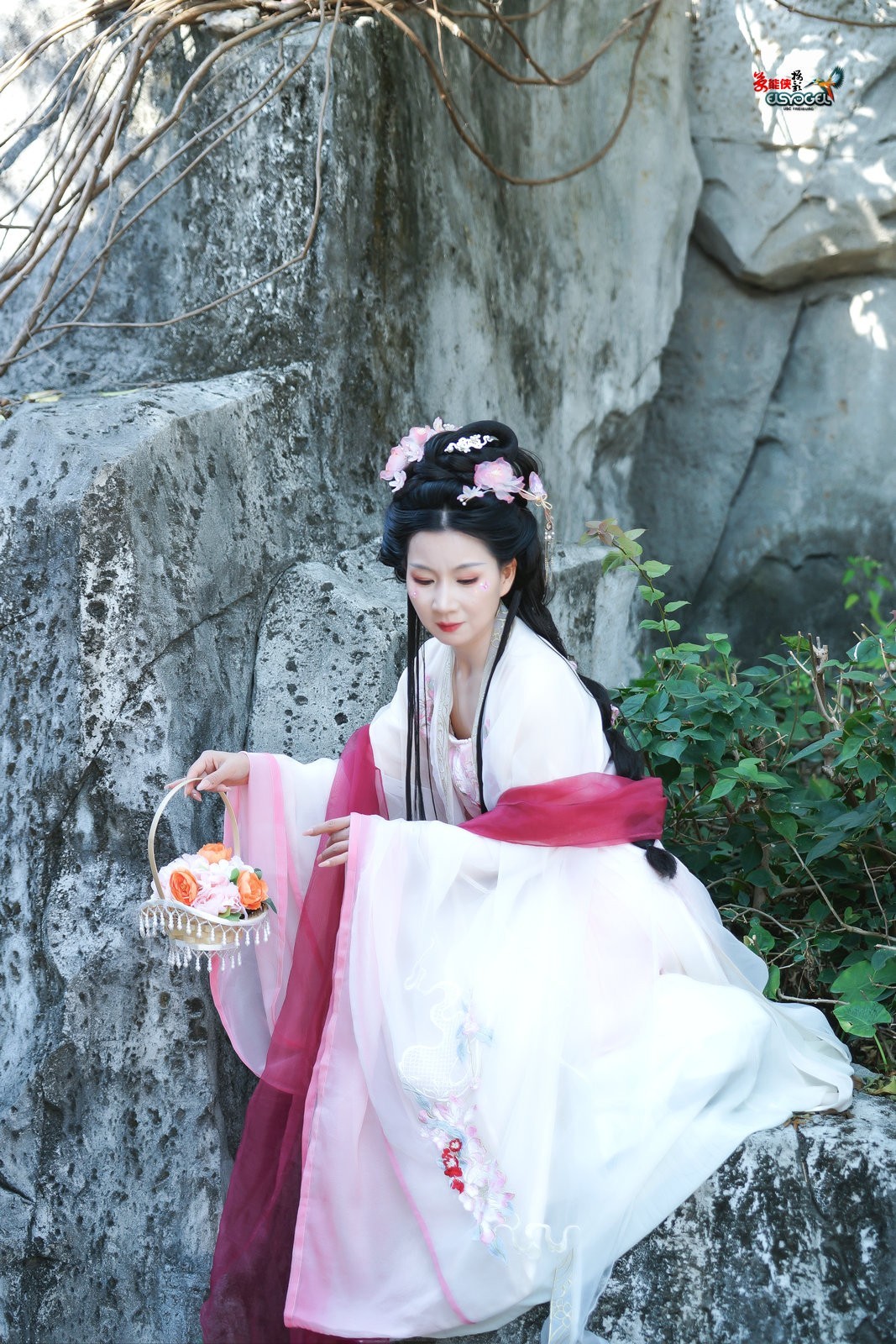 【神山仙女】--- 婉灵