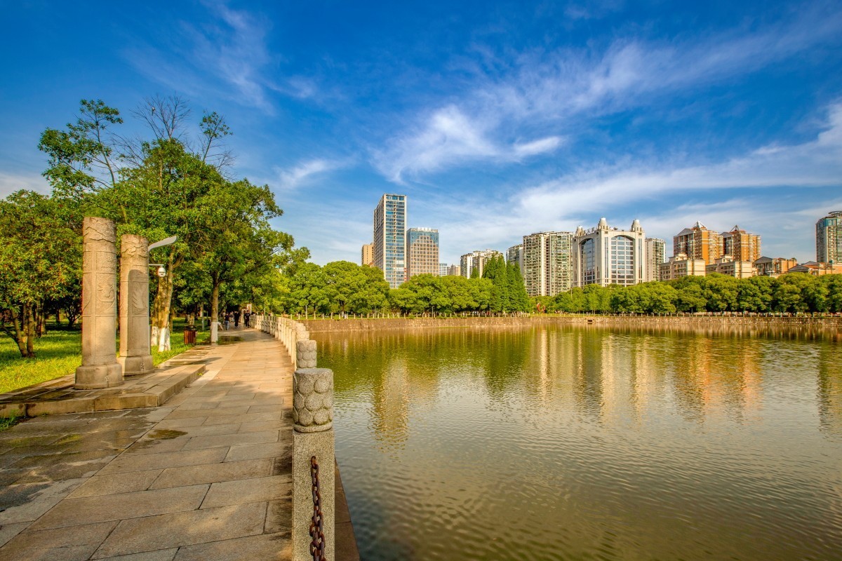 年嘉湖风景