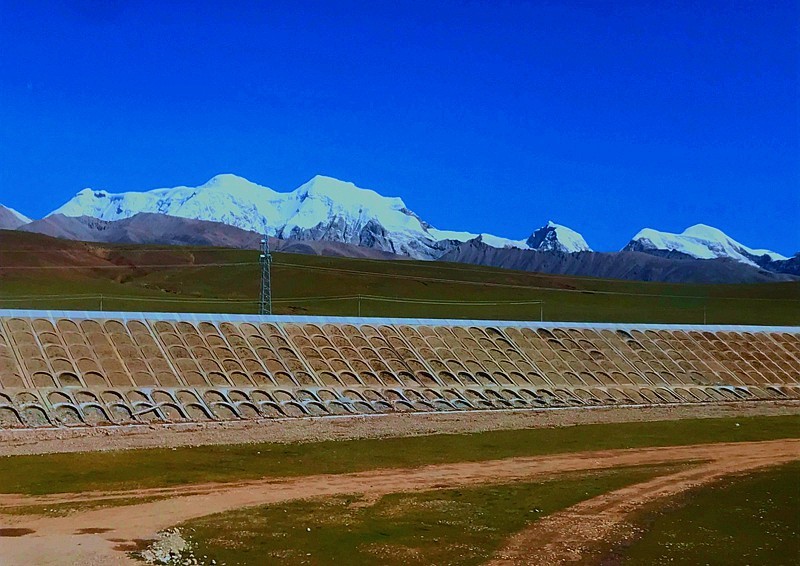 【不老松：游摄纪实】：〔02〕西藏风情！初识兰天、白雲、青山、雪山！