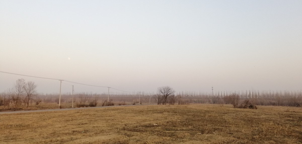 零下三度荒原中的小工屋