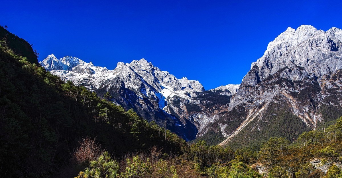 呈一组【玉龙雪山】恭祝老朋友元宵节团团圆圆，幸福安康！！【告假帖】】