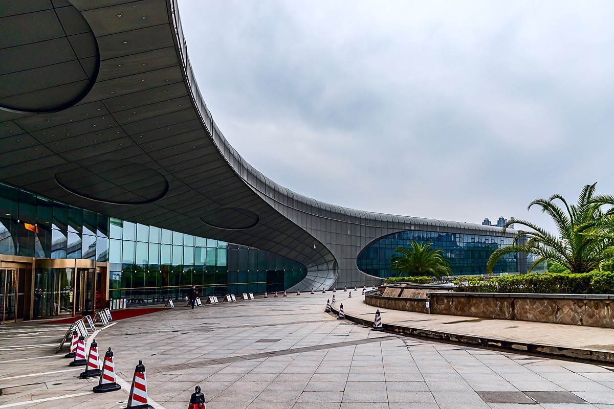 旅游记录 ：湖北 · 黄石 · 托尼洛 · 兰博基尼酒店