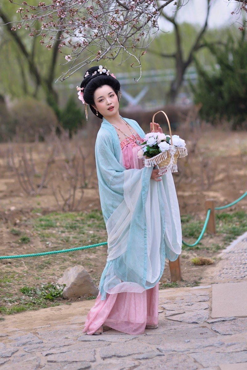 【视觉光影】 环 境 人 像 （11）