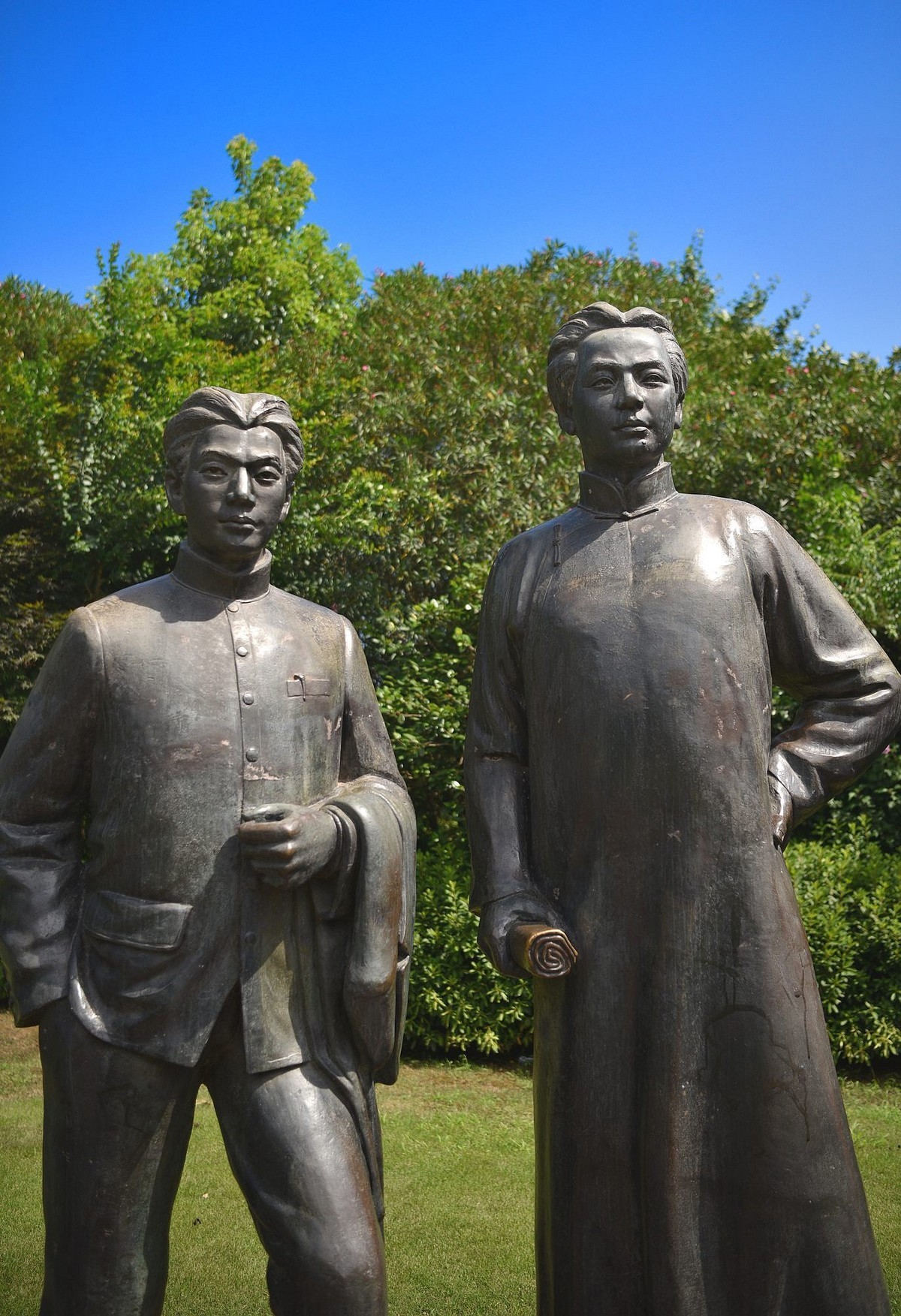 长沙《谁主沉浮》群雕：毛 泽东与湘籍战友