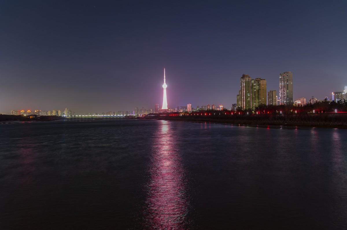 2023年春节城市到农村、西北高原到华北平原