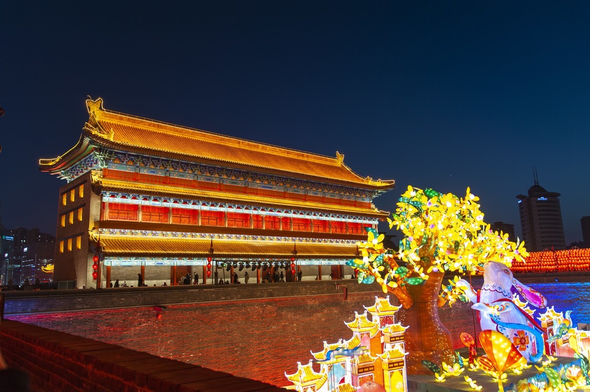 2023年春节城市到农村、西北高原到华北平原