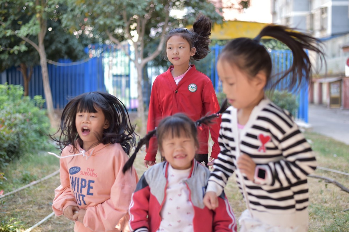 发几张原片直出