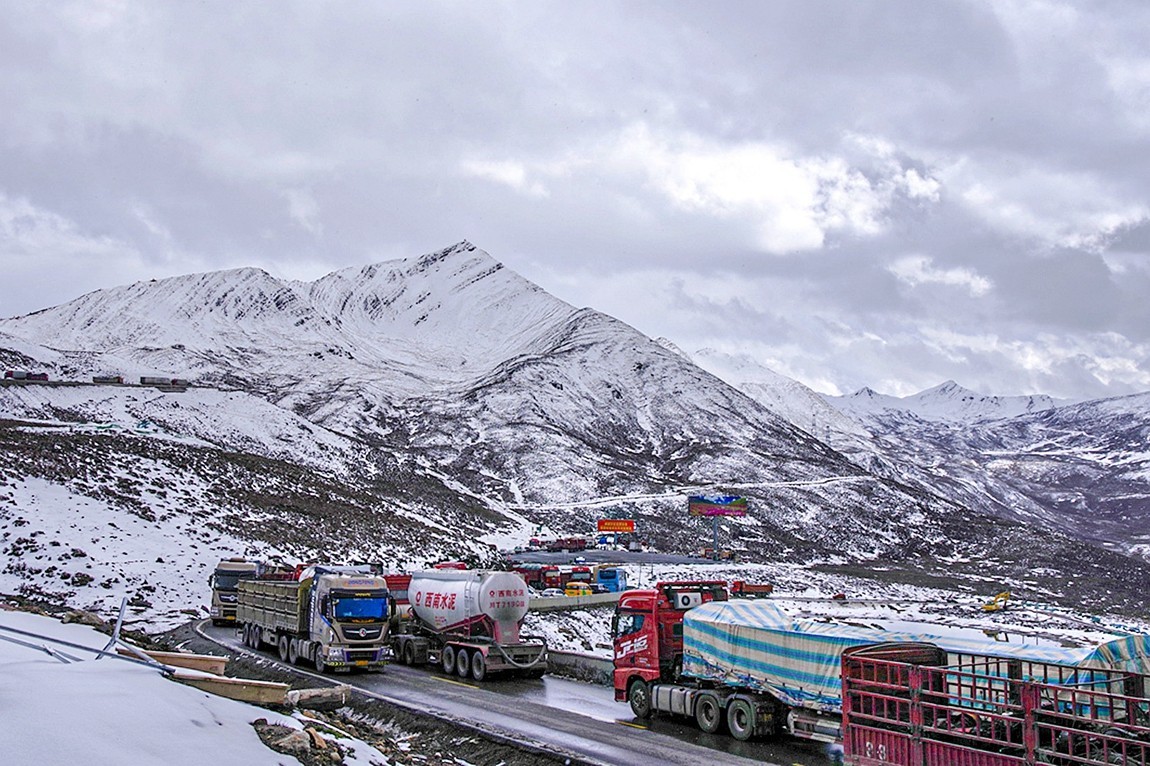 秋行川西高原--风雪折多山【8】