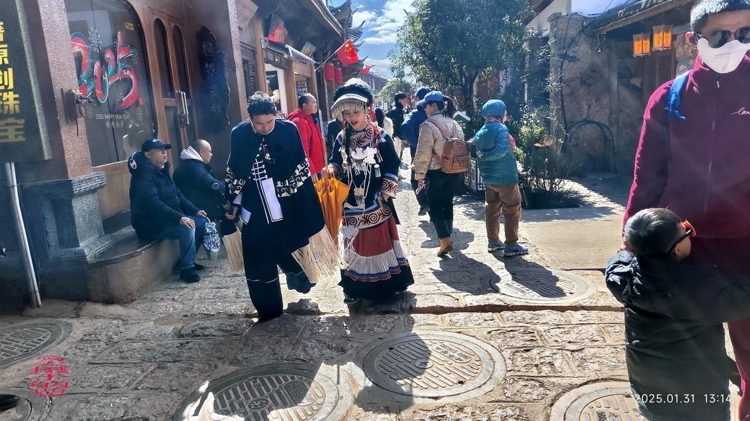 云南玉龙雪山|白沙镇     周鸣天