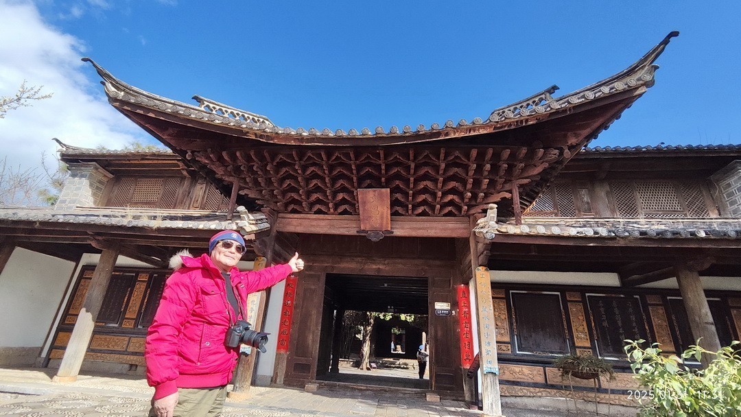 云南玉龙雪山|白沙镇     周鸣天