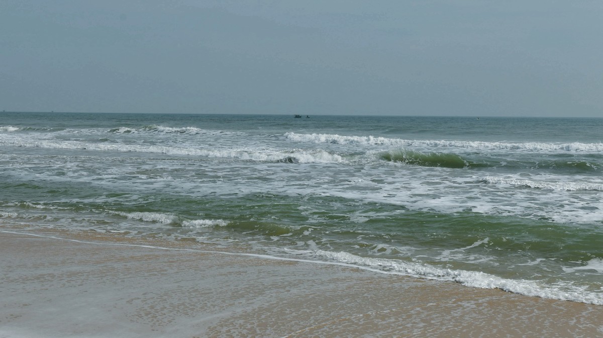 海陵岛银色沙滩