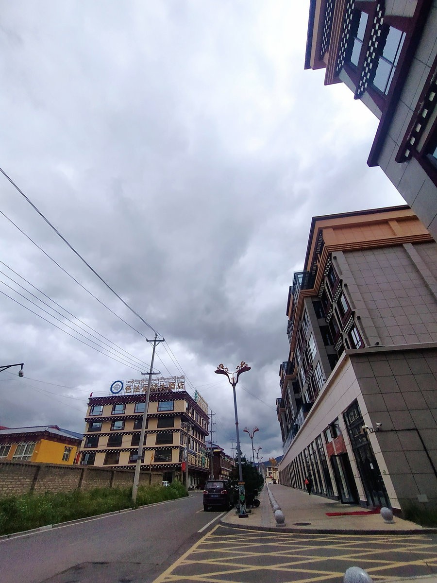 2023夏 黔赣鄂渝川（134）甘孜牦牛肉数色达