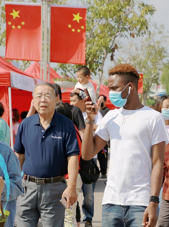 56【不老松：纪实摄影】大运河非遗大展暨京津冀第六屆非遗联展！【逛展老外！】 (4)