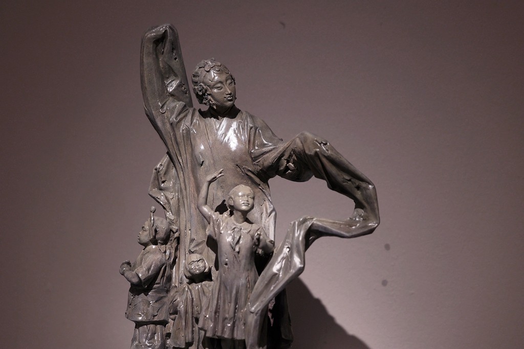 美美与共--中国民主同盟盟员美术作品展