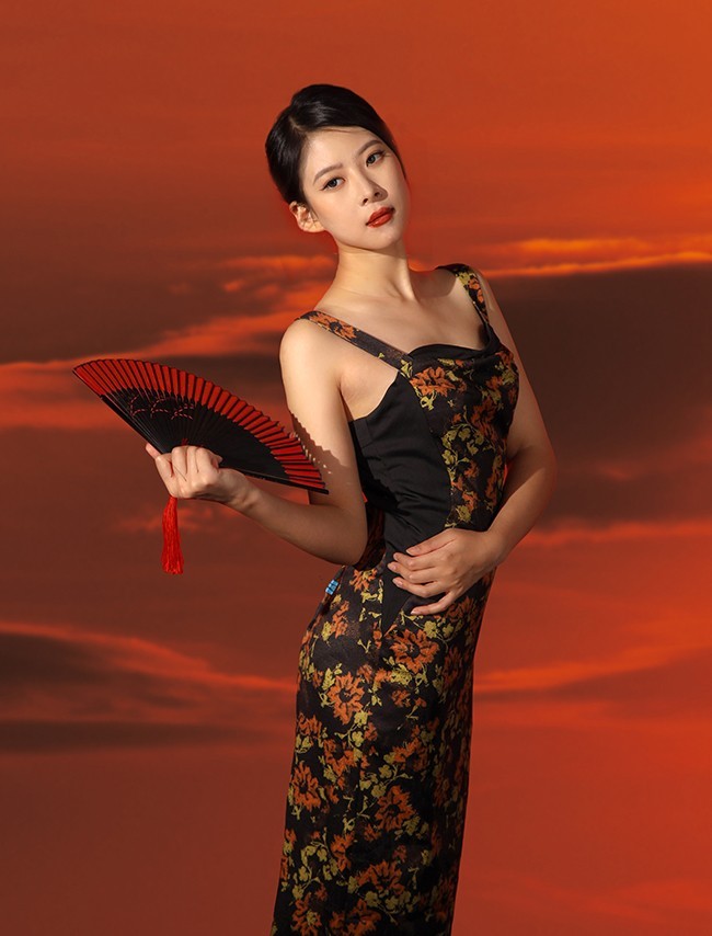 丽影怡然。。。