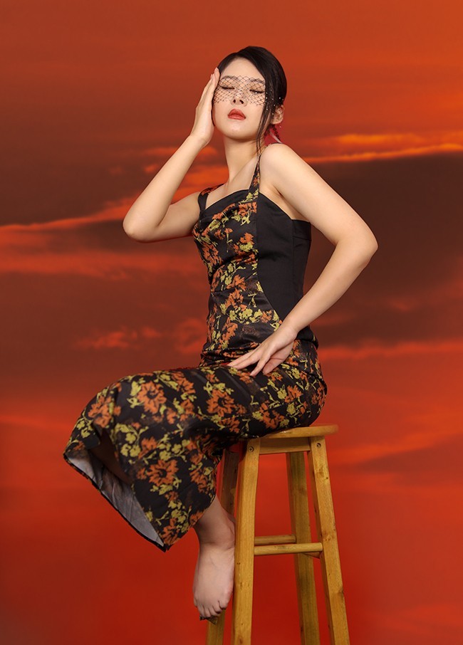 丽影怡然。。。