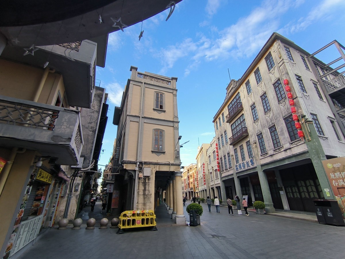 2025春节 广东行（8）骑楼建筑群