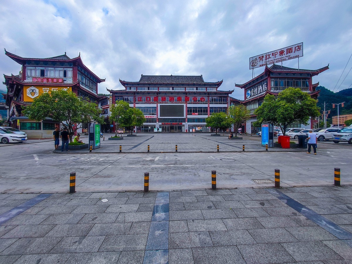 蜀滇黔渝鄂骑游随拍13——所见所拍