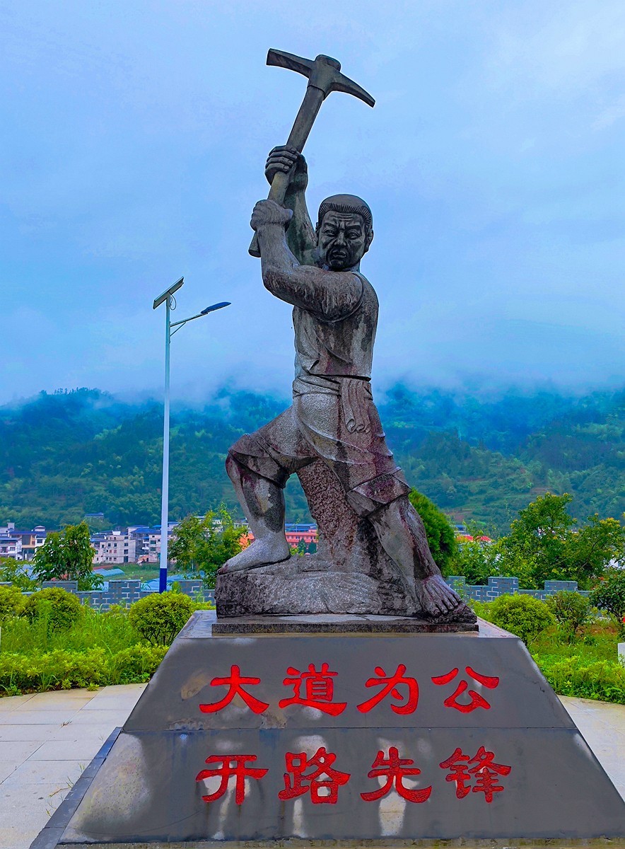 蜀滇黔渝鄂骑游随拍13——所见所拍