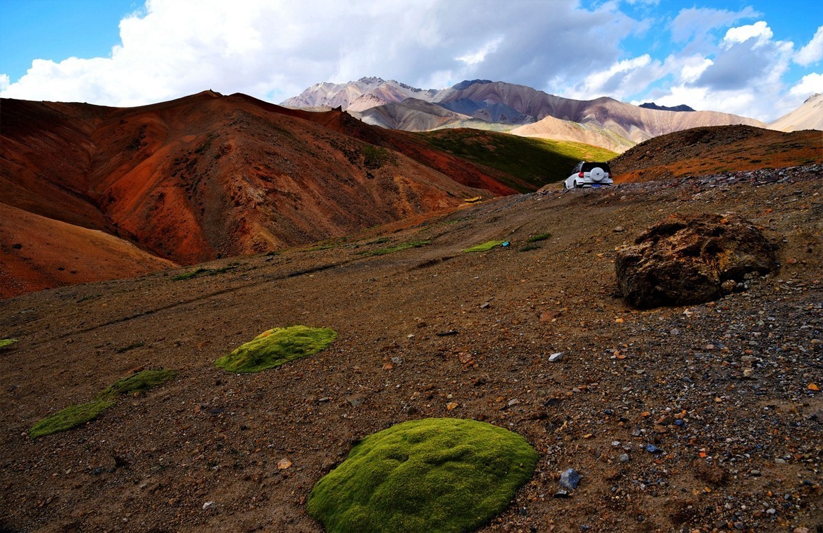 央隆乡至苏里乡之间有一处丹霞。。。。。。【2】