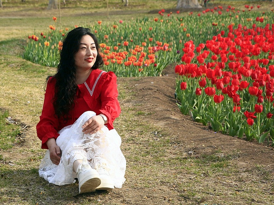 纪实摄影》名人植物园：（6）赏花留念！