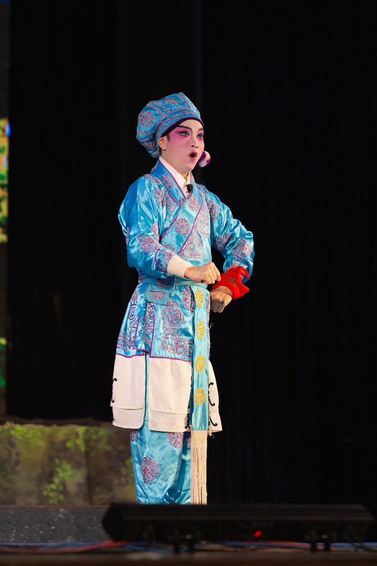 咿咿呀呀唱大戏