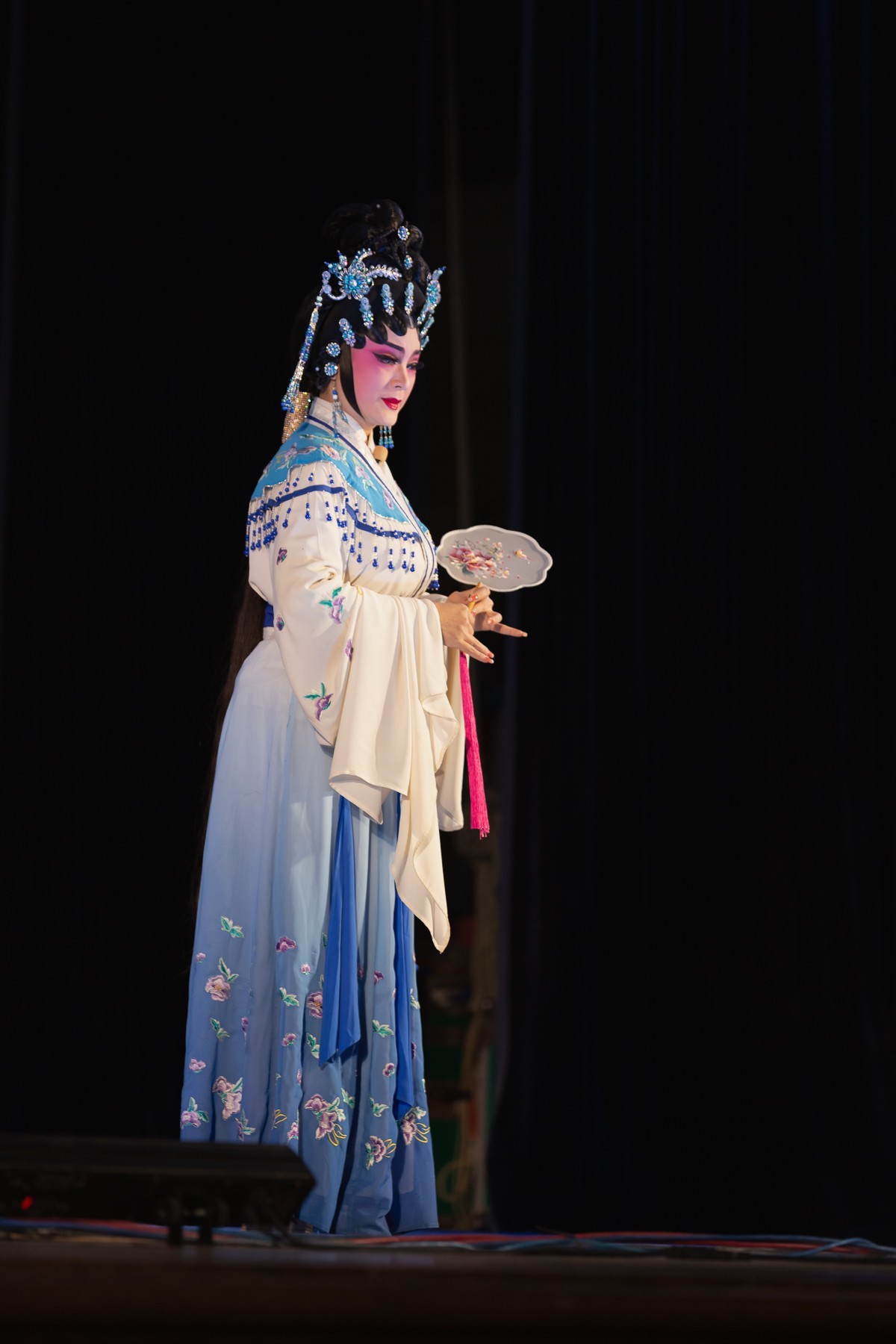 咿咿呀呀唱大戏