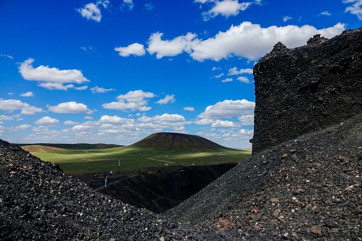 内蒙乌兰哈达火山地质公园浏览