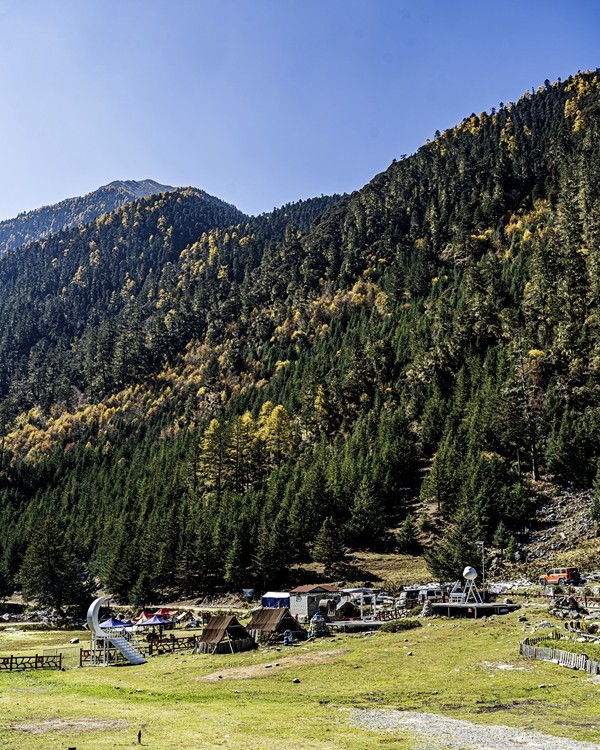 行走在318国道--初探月亮湖【11】