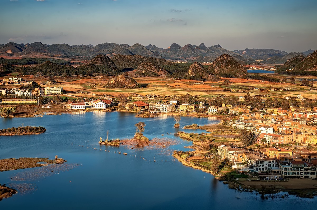 云南丘北 · 普者黑的田园山水