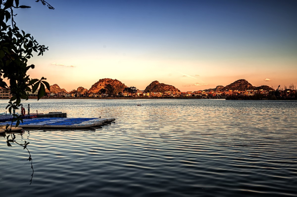 云南丘北 · 普者黑的田园山水