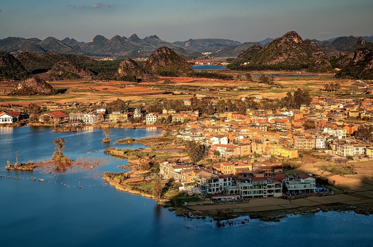 云南丘北 · 普者黑的田园山水