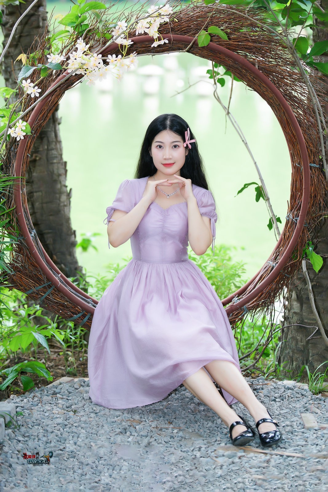 【花间少女】---似海