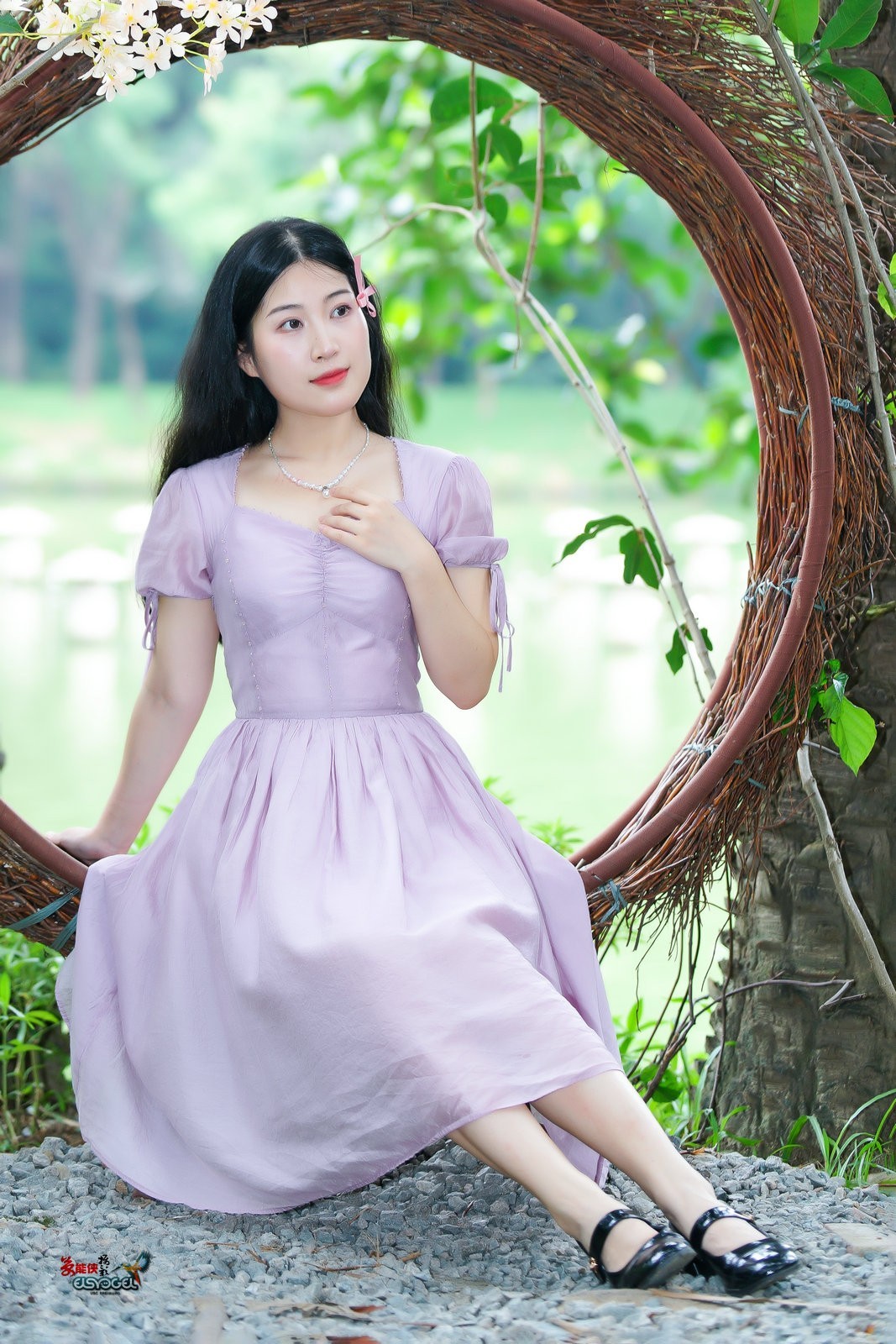 【花间少女】---似海