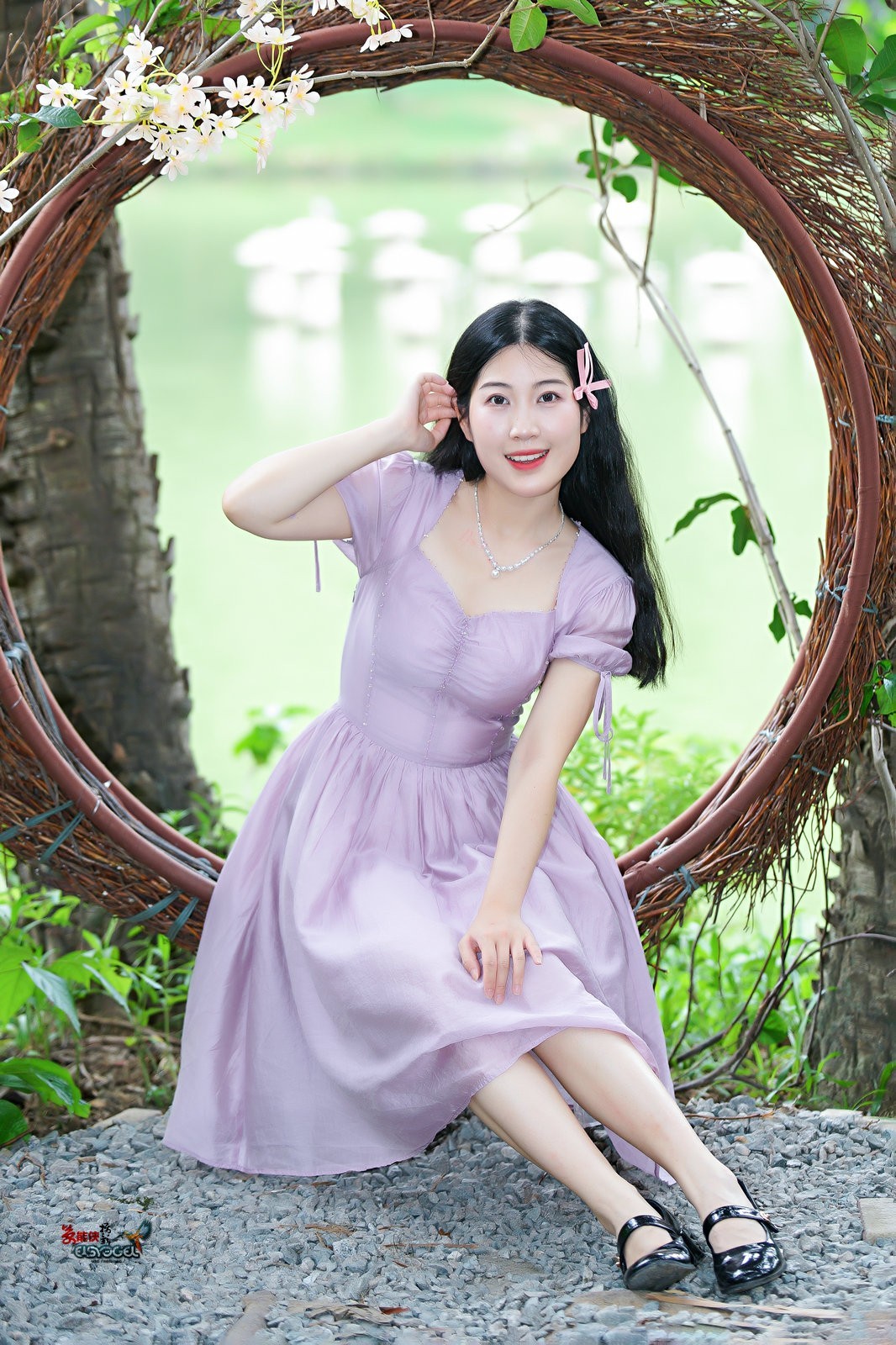 【花间少女】---似海