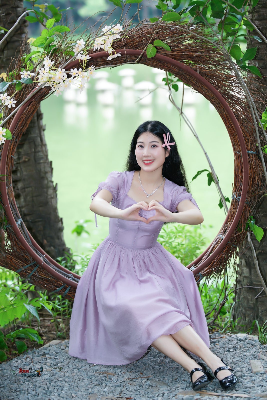 【花间少女】---似海