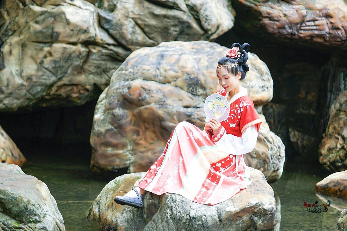 【深渊雅可】--- 小杨