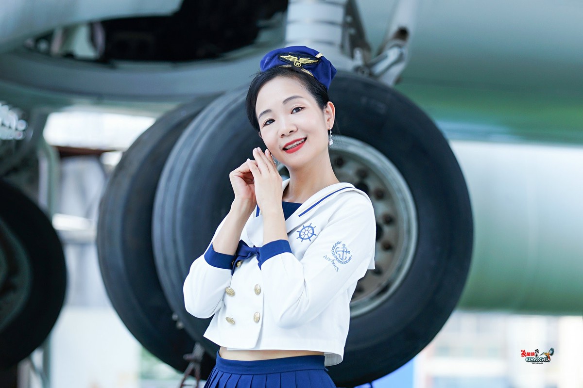 【优雅空姐】---丰银