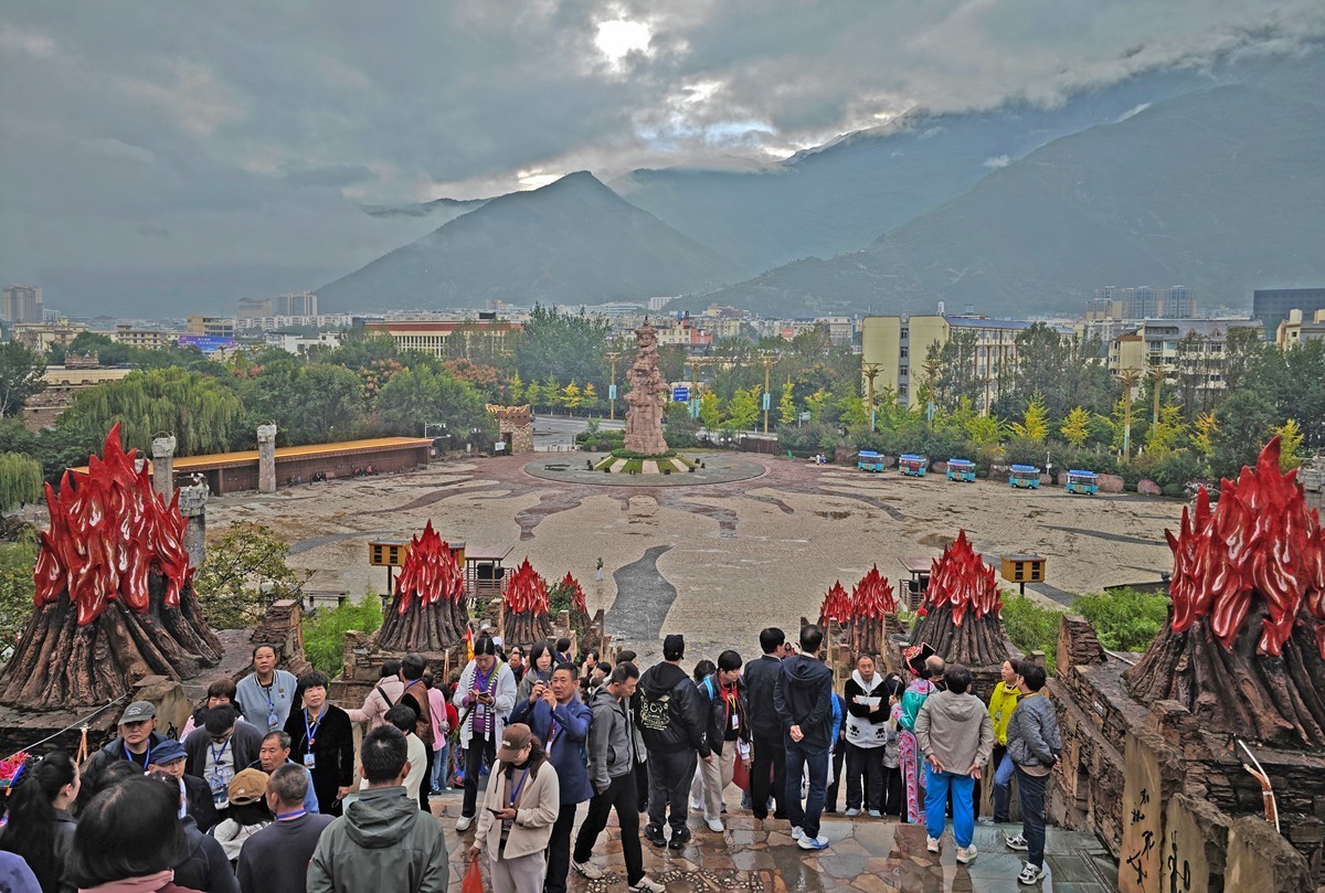 1112中国古羌城(局部)