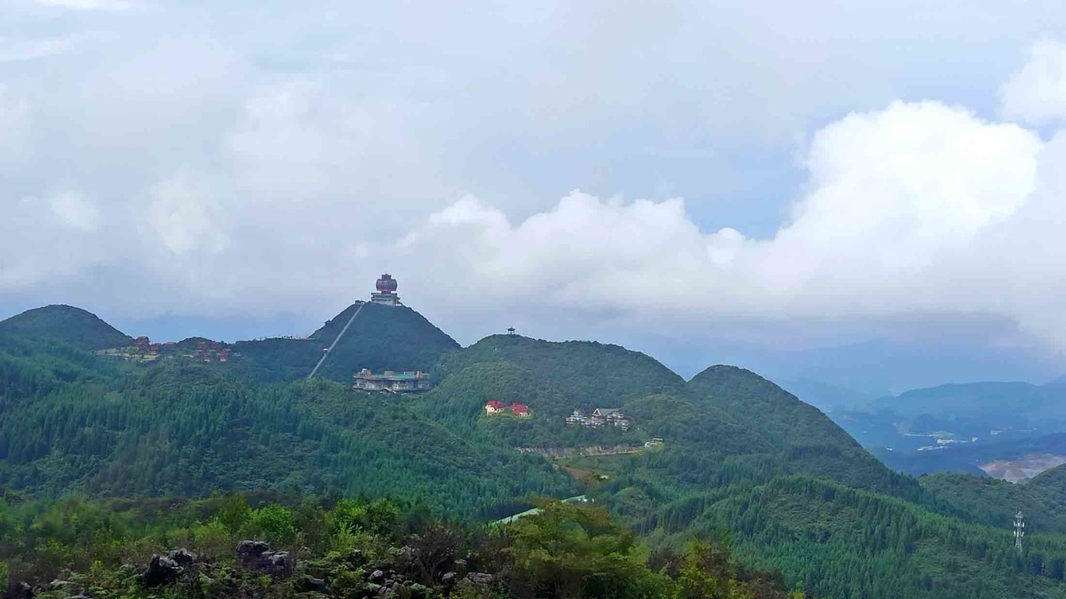 六盘水的梅花山索道