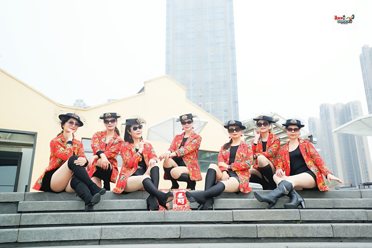 【新春七美女】---梁祝、蝴蝶、高妹、文文、卫红、小梅、清心