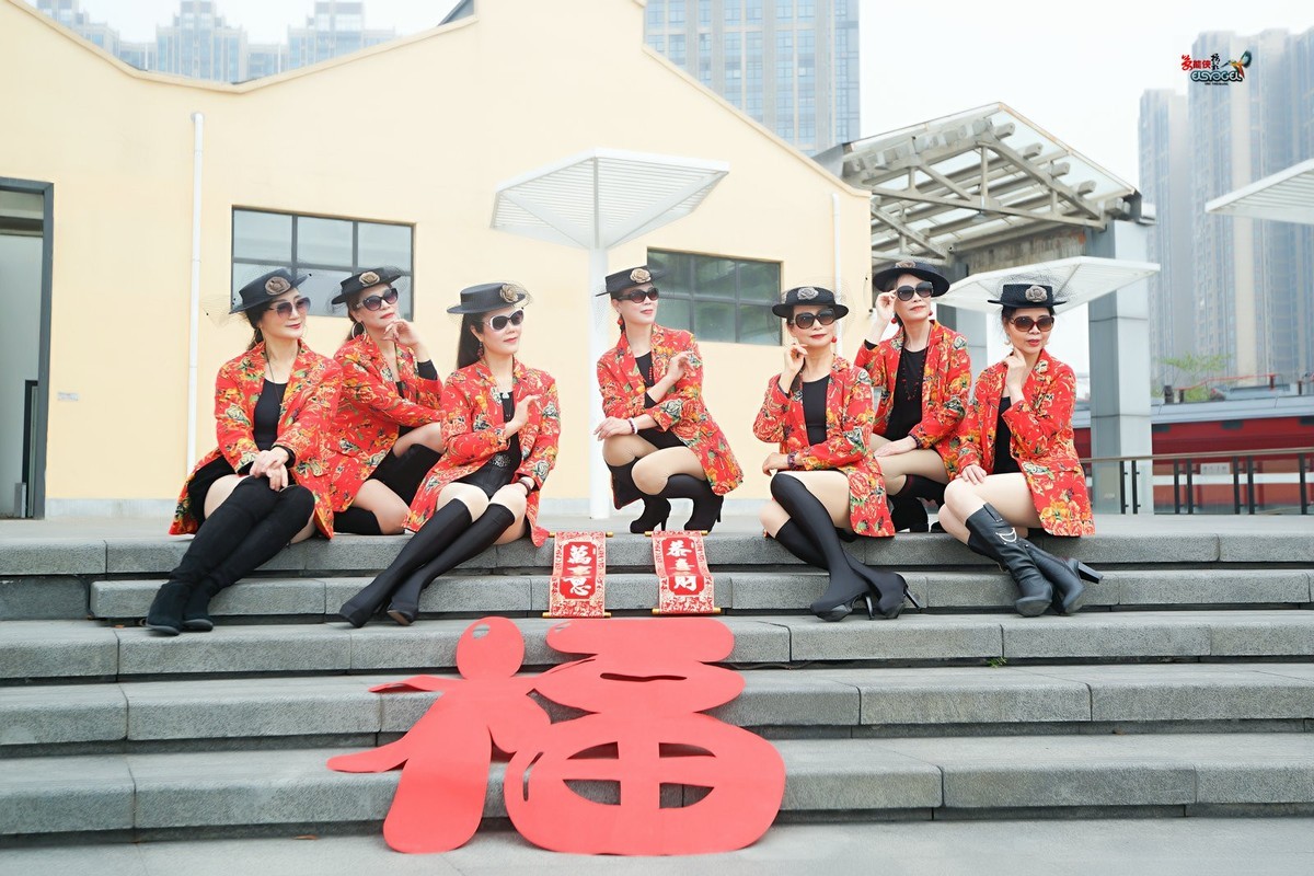 【新春七美女】---梁祝、蝴蝶、高妹、文文、卫红、小梅、清心