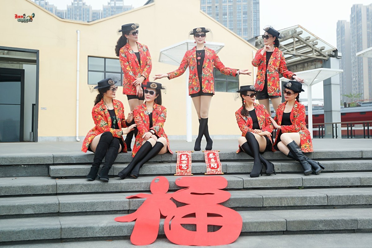 【新春七美女】---梁祝、蝴蝶、高妹、文文、卫红、小梅、清心