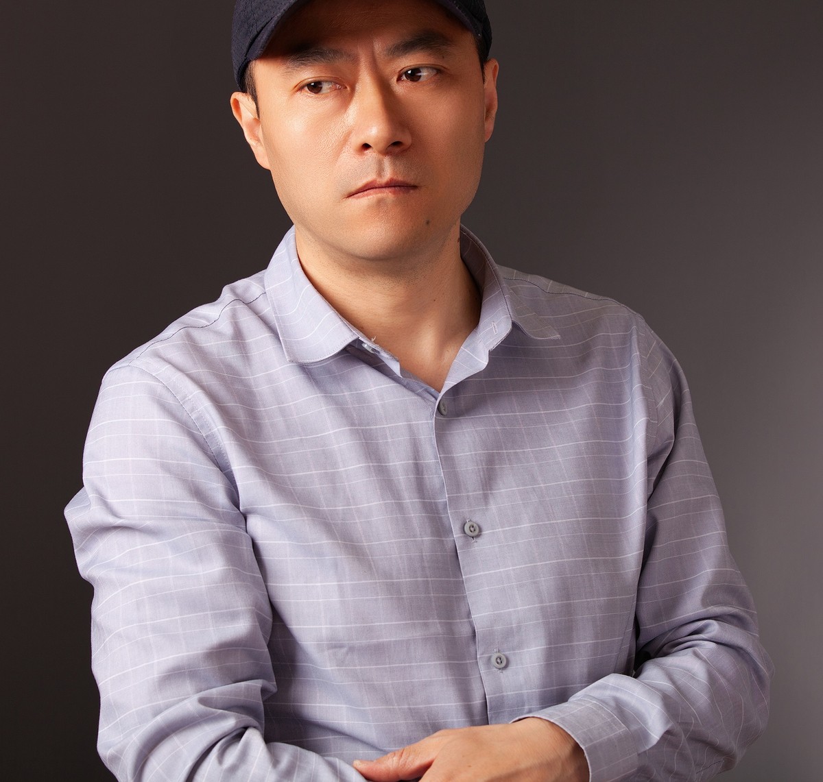 5DII依然能打，自己影棚里拍的！请忽略衣服和长相！
