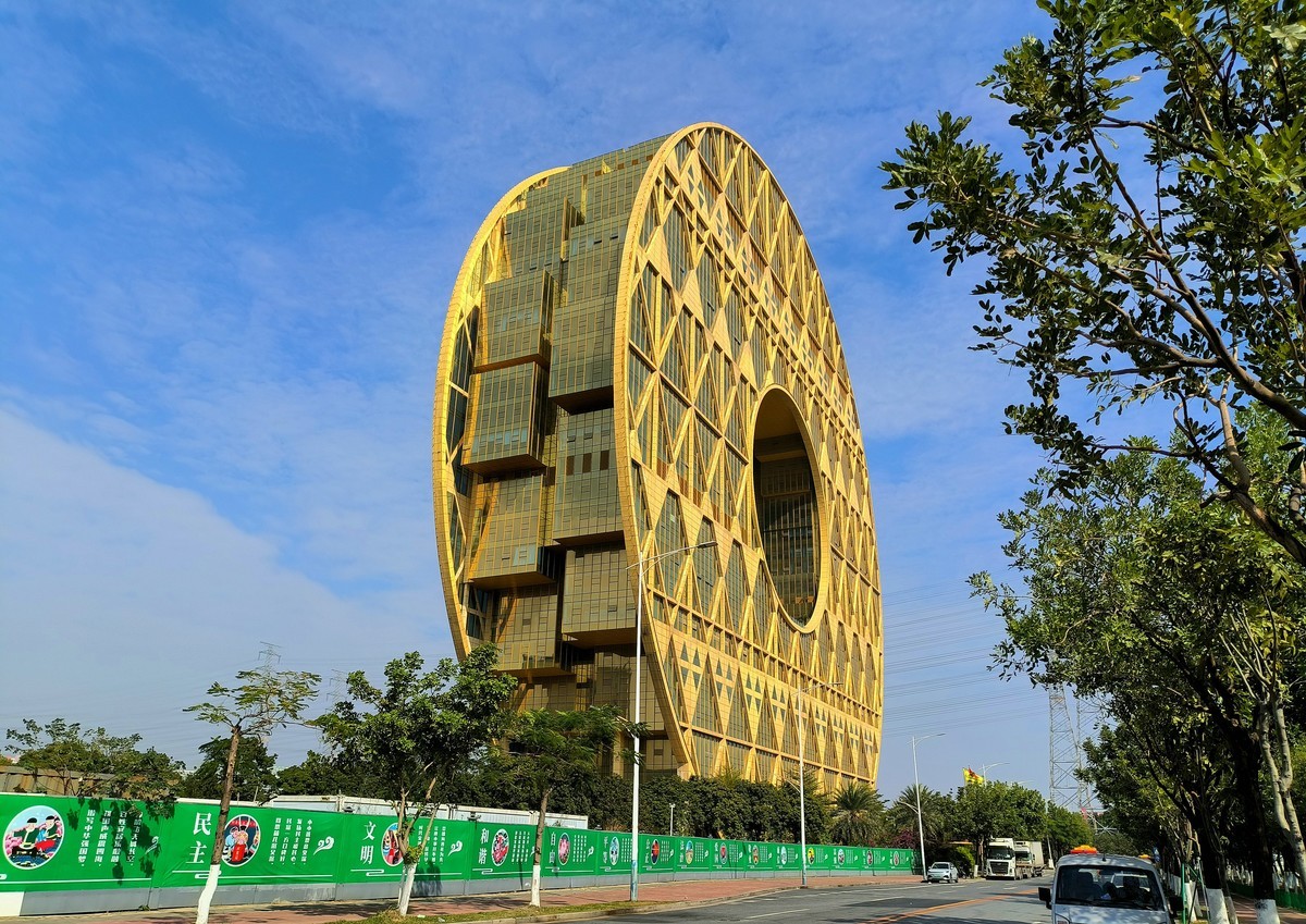 祝大家春节快乐！--大铜钱。