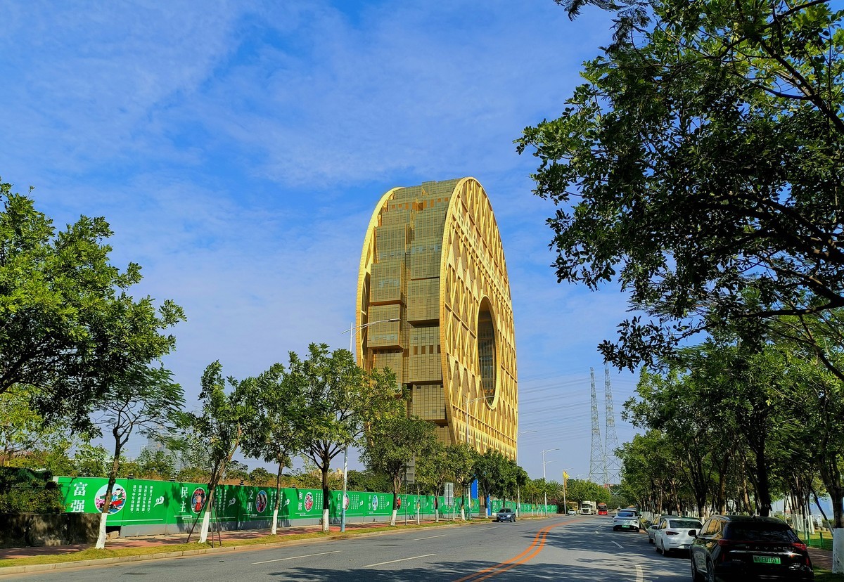 祝大家春节快乐！--大铜钱。